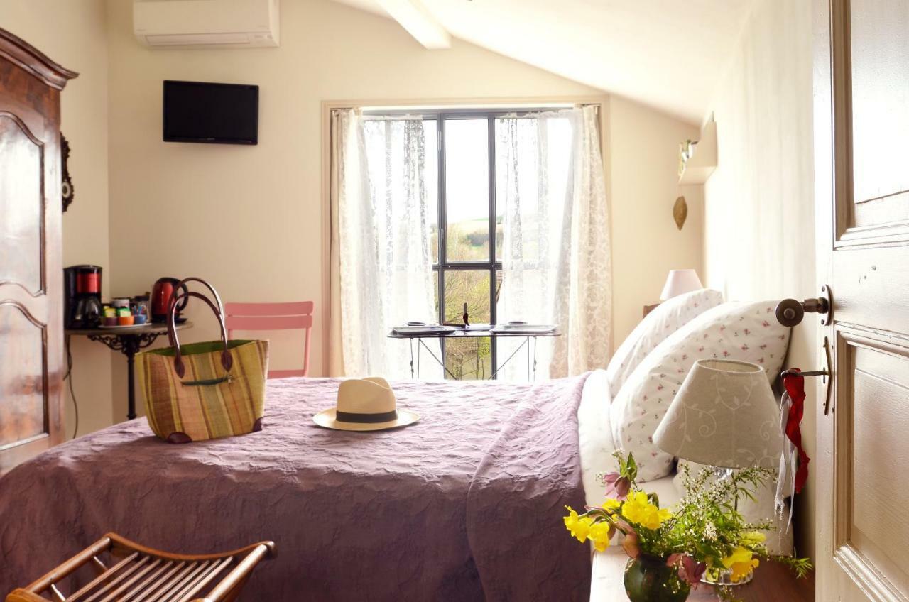 Chez L'Antiquaire Bed & Breakfast Hauterives Bagian luar foto