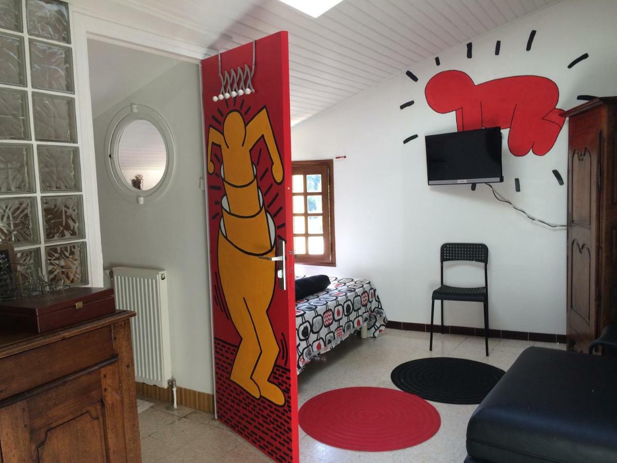 Chez L'Antiquaire Bed & Breakfast Hauterives Bagian luar foto